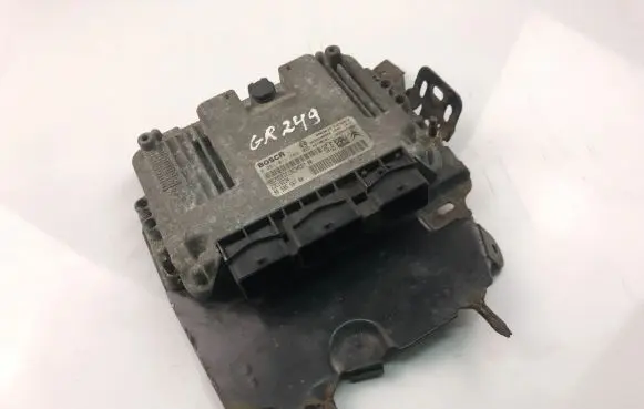 Peugeot 206 Engine control unit/module ECU 9658556780 0281011783