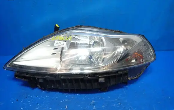Chrysler Ypsilon Headlight/headlamp