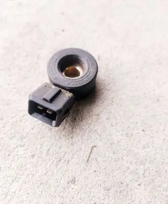 Dodge RAM Detonation knock sensor 68166540AA