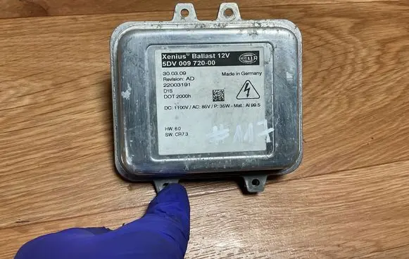 Opel Insignia A Headlight ballast module Xenon 5DV00972000 22003191 300309