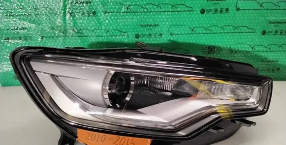 Audi A6 S6 C7 4G Headlight/headlamp HELLA 4G0941006C 4G0941044M