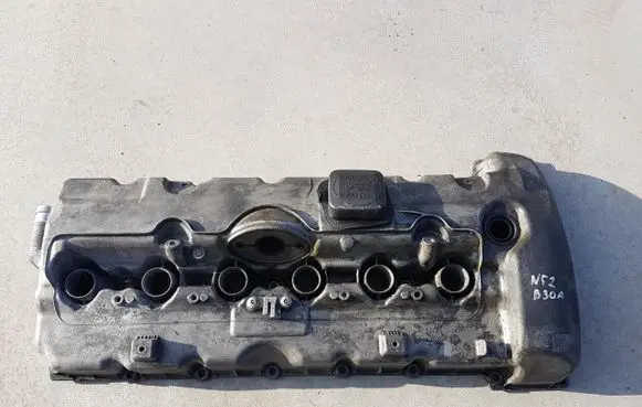 BMW 3 E90 E91 Rocker cam cover 7548275