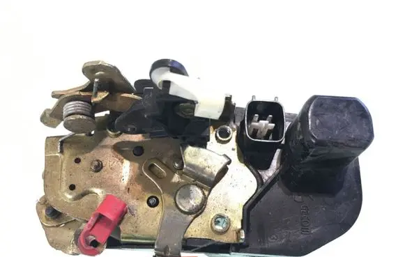 Chrysler 300M Front door lock