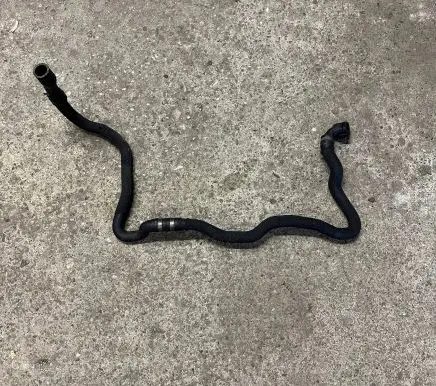 BMW 5 F10 F11 Engine coolant pipe/hose 7583175