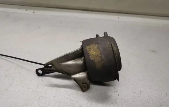 Audi A6 S6 C5 4B Turbo system vacuum part 