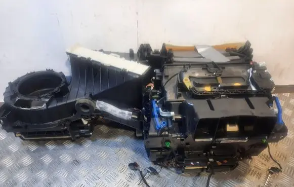 Audi Q5 SQ5 Interior heater climate box assembly 8K1820005AT