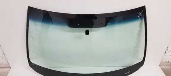 Subaru Forester SH Front windscreen/windshield window 