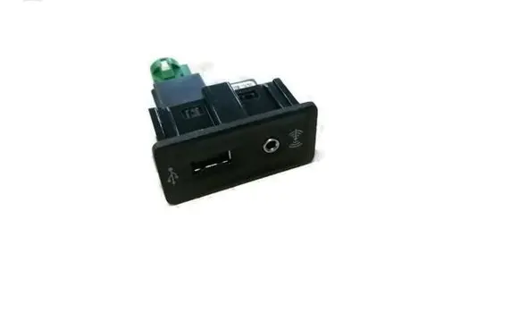 Seat Ibiza IV (6J,6P) USB socket connector 5C0035222E
