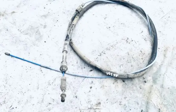 Handbrake/parking brake wiring cable