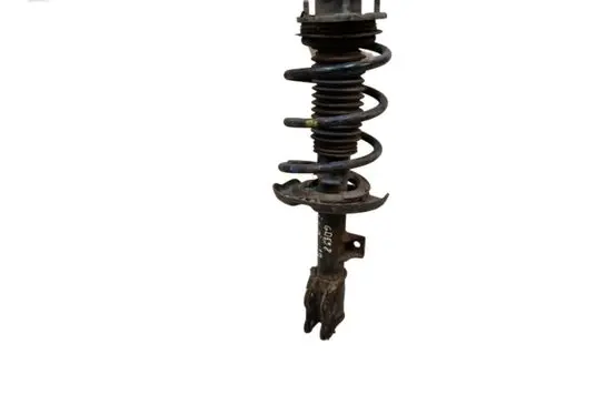 Hyundai i40 Front shock absorber/damper 546613Z130