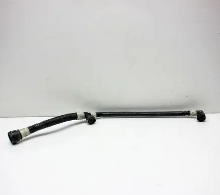 Tesla Model Y Engine coolant pipe/hose 107757600F