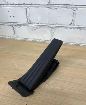 BMW 5 F10 F11 Accelerator throttle pedal 6789999 25916010 2607100758A