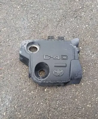 Toyota Yaris Engine cover (trim)