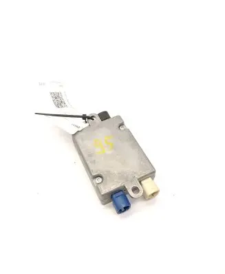 BMW 3 E90 E91 AUX in-socket connector 9123739 912373901
