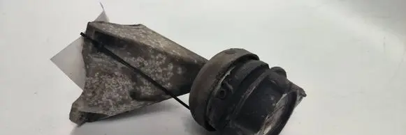 Audi A8 S8 D3 4E Engine mount vacuum valve 