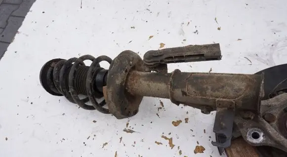 Chevrolet Captiva Front wheel hub spindle knuckle