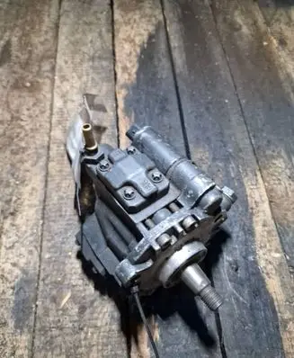 Citroen Berlingo Fuel injection high pressure pump FTP618610F