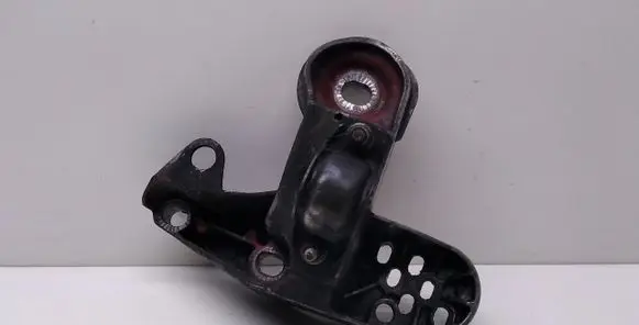 Audi A6 S6 C5 4B Engine mounting bracket 4B0199351D