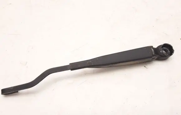 Chrysler PT Cruiser Rear wiper blade arm 05288704AC