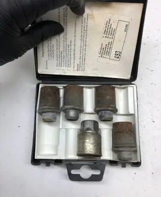 Lexus RX 330 - 350 - 400H Nuts/bolts 
