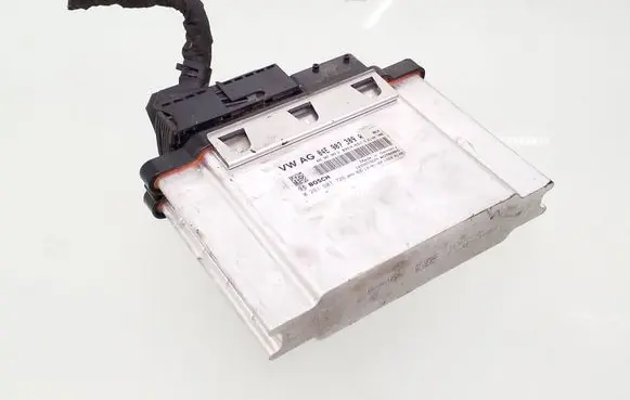 Volkswagen Golf VII Engine control unit/module 04E907309A 0261S07726