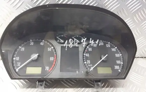 Skoda Fabia Mk1 (6Y) Speedometer (instrument cluster) 6Y0920880