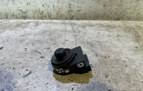 Buick Regal Wing mirror switch 13272183 211726 0031