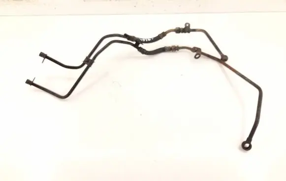 Mercedes-Benz C W203 Gearbox oil cooler pipe/hose 6111800530 A6111800430