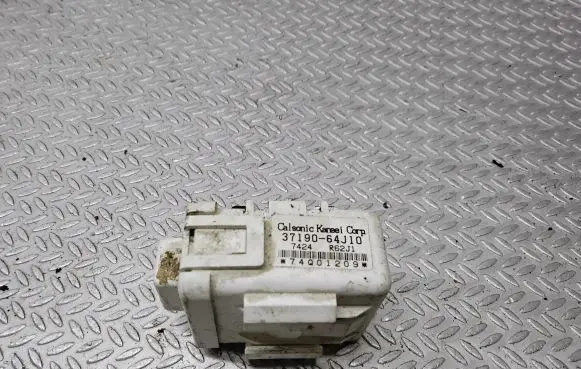 Suzuki Grand Vitara II Immobilizer control unit/module 3719064J10