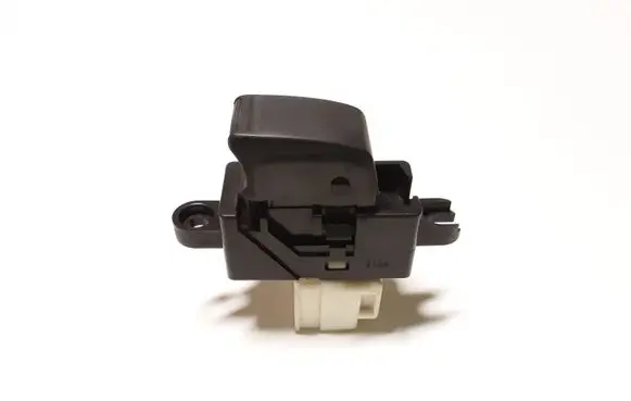 Nissan X-Trail T30 Electric window control switch 2109Z