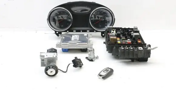 Opel Astra K Engine ECU kit and lock set 12677831
