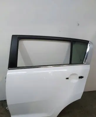 KIA Sportage Front door 