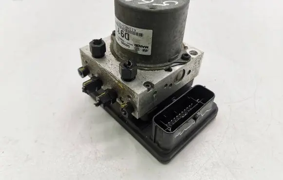 Hyundai Tucson TL ABS Pump 58920D7910