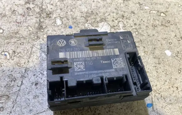 Volkswagen Tiguan Other control units/modules 7N0959793