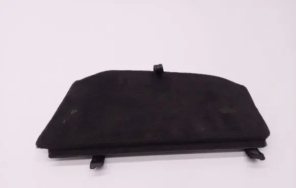 Trunk/boot lower side trim panel