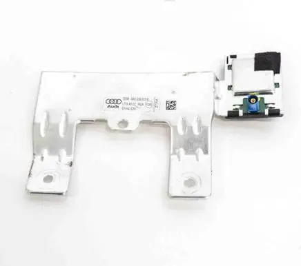 Audi A1 Aerial antenna amplifier 8X0035503B
