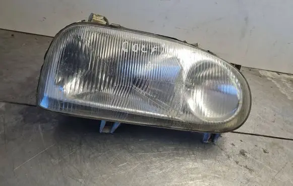 Volkswagen Golf III Headlight/headlamp 084411115
