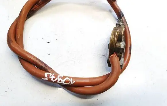 Positive cable (battery)