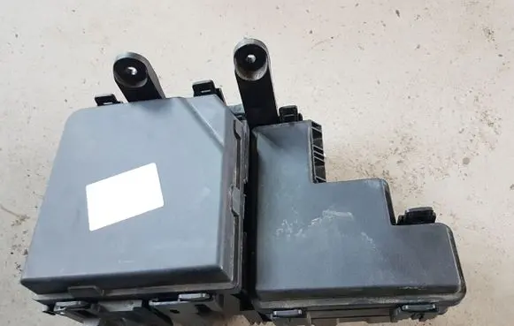 Nissan Qashqai Fuse box set