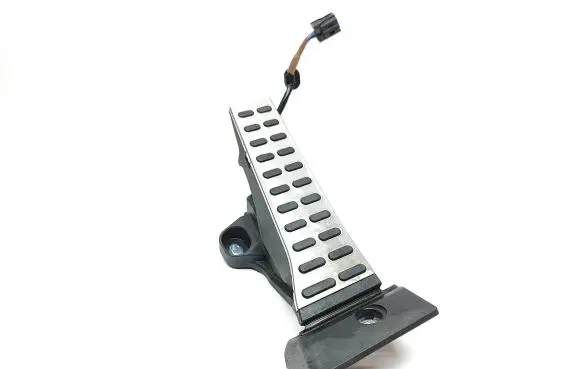 KIA Sportage Accelerator throttle pedal F1810 07062018