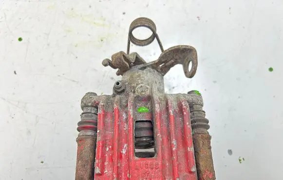 Audi A4 S4 B7 8E 8H Rear brake caliper