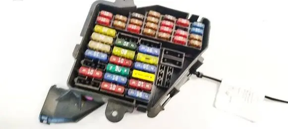 Audi A6 S6 C5 4B Fuse box set 8D1941824