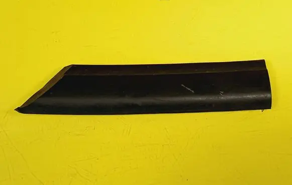Peugeot 106 Front arch trim 
