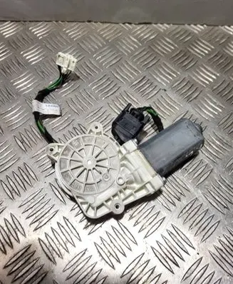 Mercedes-Benz Vito Viano W639 Front door window regulator motor A0009069600