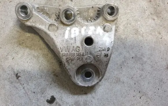 Seat Ibiza IV (6J,6P) Engine mounting bracket 6R0199185A