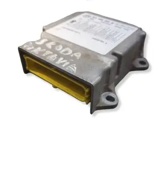 Skoda Octavia Mk2 (1Z) Airbag control unit/module 1K0909605M 07H024S0700 0038DD0RY6FX