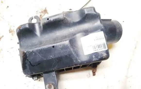 Mazda 626 Air filter box gfsj2
