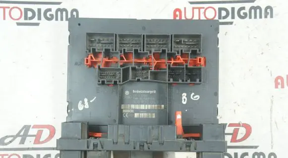 Volkswagen PASSAT B6 Comfort/convenience module 3C0937049G