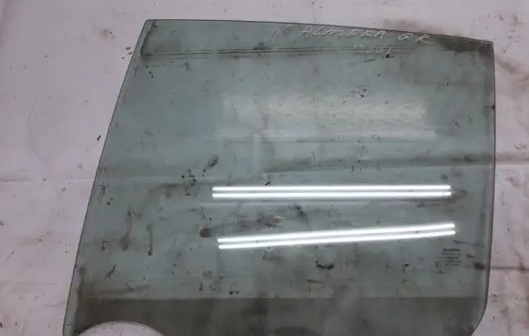 Nissan Almera N16 Rear door window glass