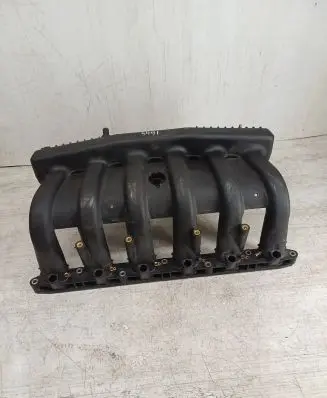 BMW 5 E39 Intake manifold 11611427618 2900301819 PA66GF35